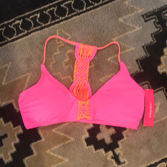 Xhilaration Other - NWT Hot pink bikini top